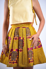 Load image into Gallery viewer, Yellow "Akyekydeɛ akyi" Ankara Print set