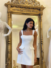 Load image into Gallery viewer, Strap mini chic
