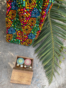 Golden Beauty Box
