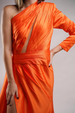 Load image into Gallery viewer, Orange Blossom!
